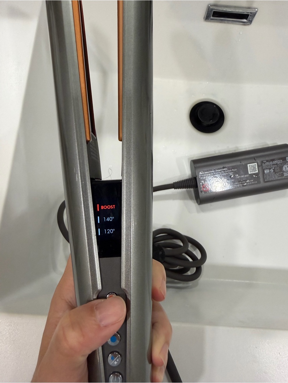 Dyson Airstrait - Picture 2 of 9